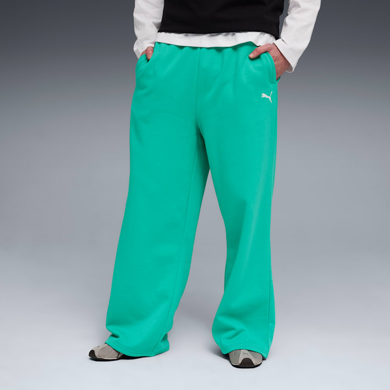 Wardrobe Essentials Men's Wide Leg Sweatpants - Image 3